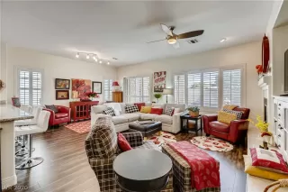 Photo #3: 2204735 Listing 