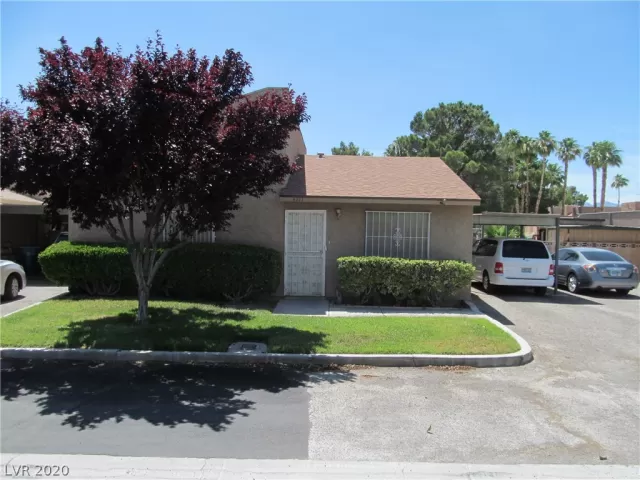 MLS: 2204741 Condo For Sale