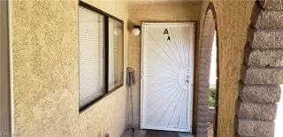 Photo #1: 2204762 Listing