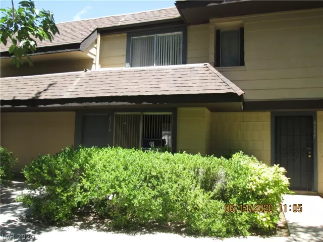 MLS: 2204826 Condo For Sale