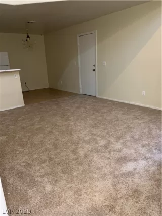 Photo #5: 2204865 Listing 