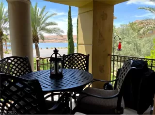 Photo #1: 2204916 Listing