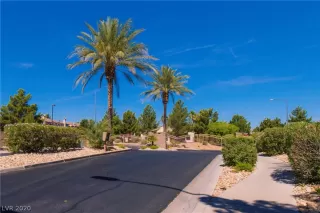 Photo #2: 2205005 Listing 