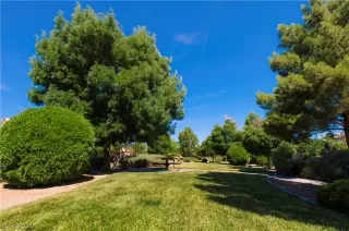 Photo #3: 2205005 Listing 