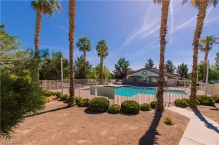 Photo #5: 2205005 Listing 