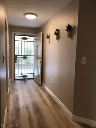 Photo #6: 2205040 Listing 