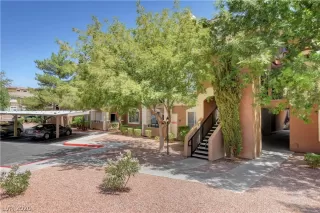 Photo #2: 2205041 Listing