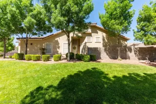 Photo #1: 2205078 Listing 