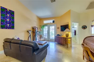 Photo #3: 2205078 Listing 