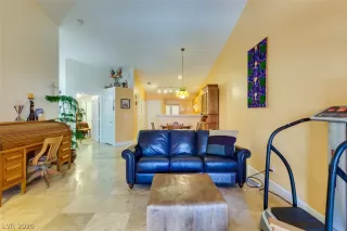 Photo #5: 2205078 Listing 