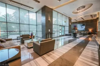 Photo #2: 2205092 Listing 