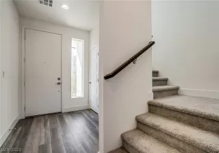 Photo #3: 2205146 Listing