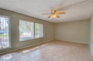 Photo #6: 2205182 Listing