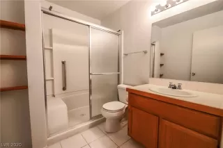 Photo #5: 2205218 Listing 