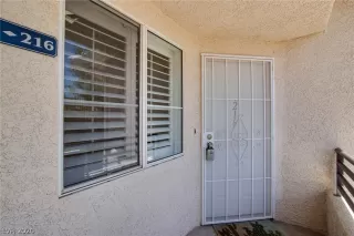 Photo #1: 2205235 Listing 