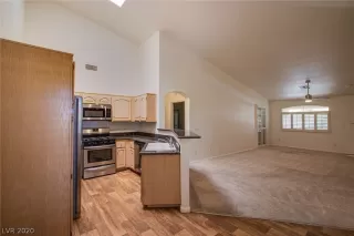 Photo #3: 2205235 Listing 