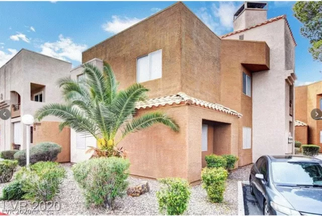 MLS: 2205269 Condo For Sale