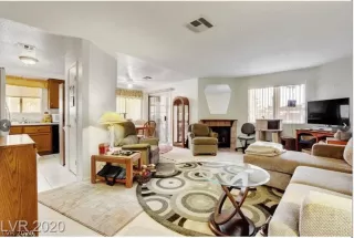 Photo #6: 2205269 Listing