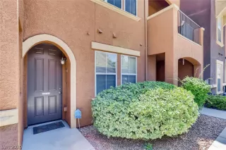 Photo #1: 2205282 Listing