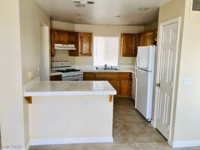 MLS: 2205303 Condo For Sale