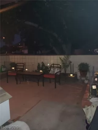 Photo #2: 2205343 Listing