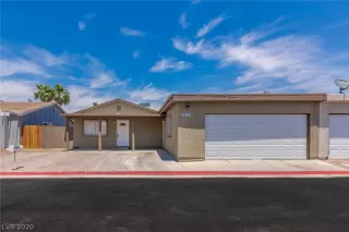 Photo #2: 2205351 Listing 