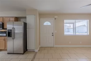 Photo #4: 2205351 Listing 