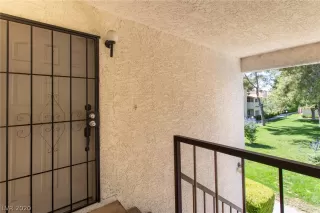 Photo #1: 2205361 Listing 
