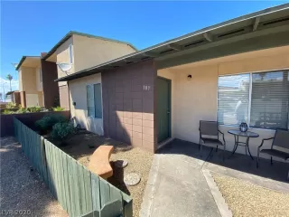 Photo #1: 2205500 Listing 