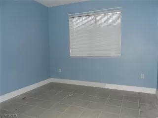 Photo #6: 2205514 Listing 