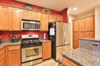 Photo #4: 2205528 Listing