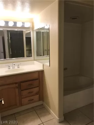 Photo #5: 2205552 Listing 