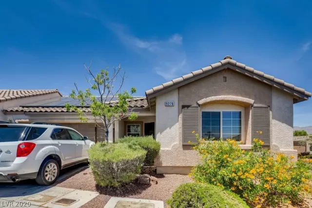 MLS: 2205587 Condo For Sale