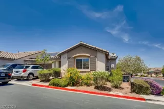 Photo #1: 2205587 Listing