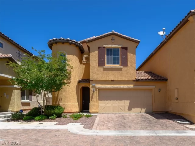 MLS: 2205664 Condo For Sale