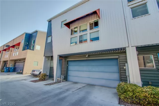 MLS: 2205693 Condo For Sale