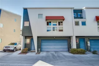 Photo #1: 2205693 Listing