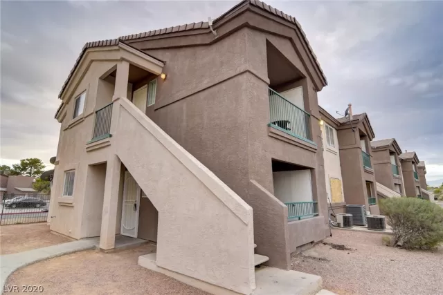 MLS: 2205750 Condo For Sale