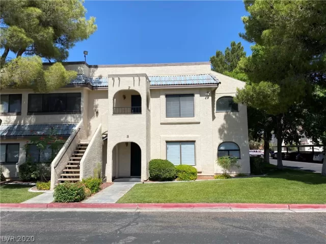 MLS: 2205751 Condo For Sale