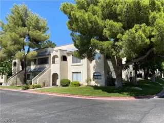 Photo #1: 2205751 Listing 