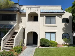 Photo #2: 2205751 Listing 