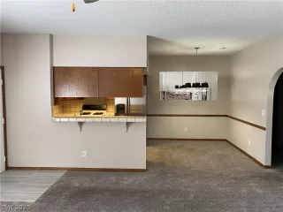 Photo #6: 2205751 Listing 