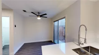 Photo #4: 2205862 Listing 