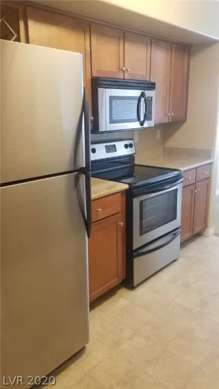 Photo #4: 2206045 Listing 