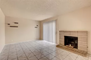 Photo #5: 2206087 Listing 