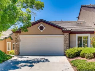 Photo #2: 2206116 Listing