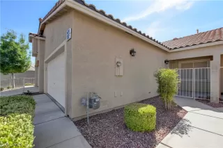 Photo #3: 2206117 Listing 