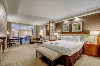 Photo #3: 2206184 Listing