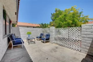 Photo #4: 2206249 Listing