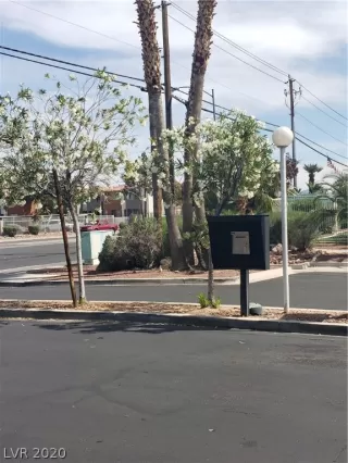 Photo #1: 2206397 Listing